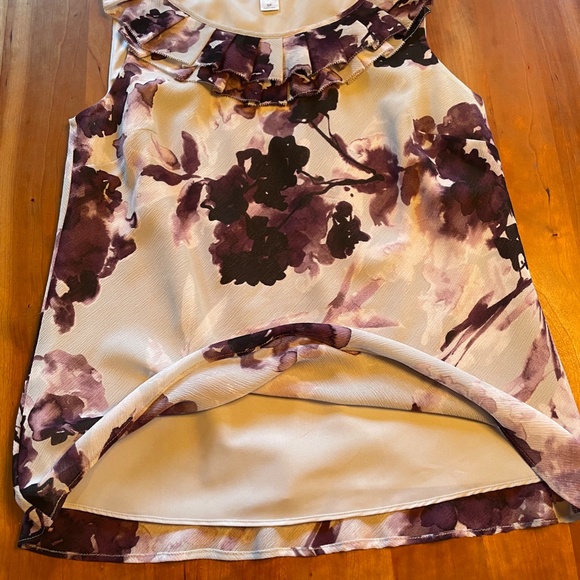 NWOT - Ann Taylor LOFT sleeveless blouse - Picture 2 of 8